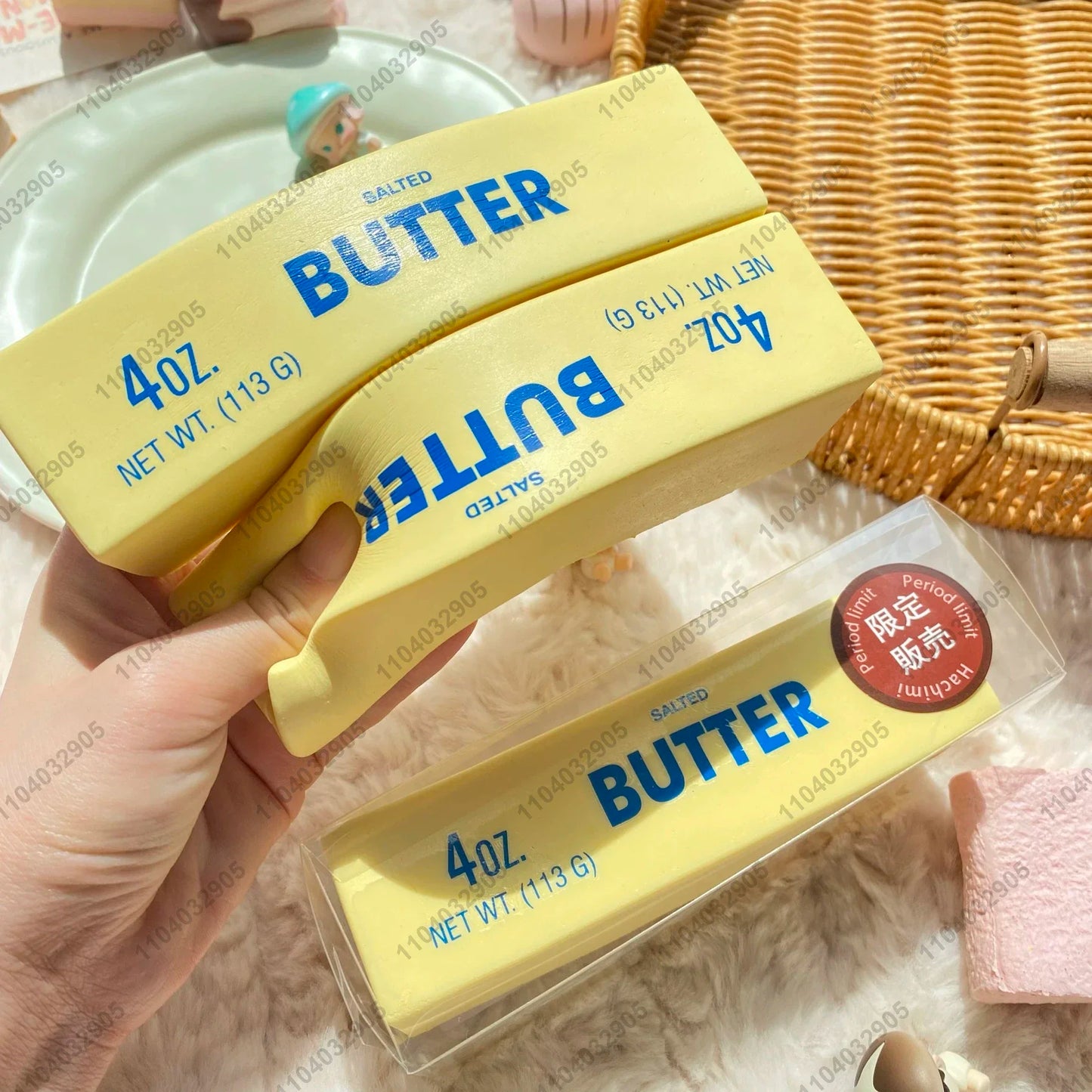 SQUISHY PLAQUETTE DE BEURRE ET BATÔN DE FROMAGE